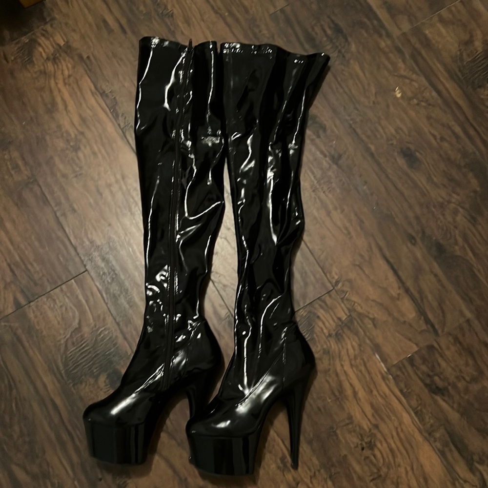 Thigh high stripper boots
